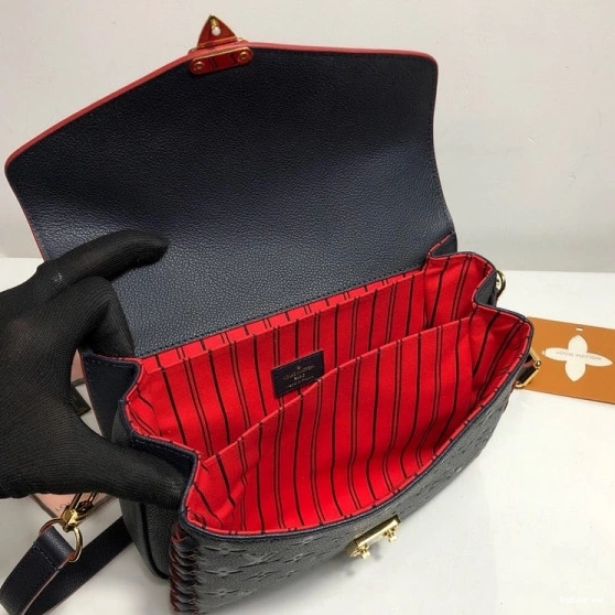 POCHETTE LOUIS VUITTON METIS 0806